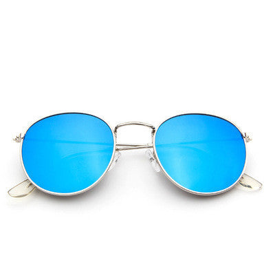 Round frame vintage sunglasses